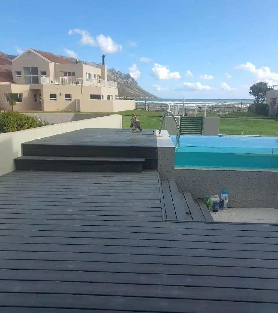 Classy 3 Storey House Gordons Bay