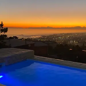 Guest house On The Gbay, Gordons Bay